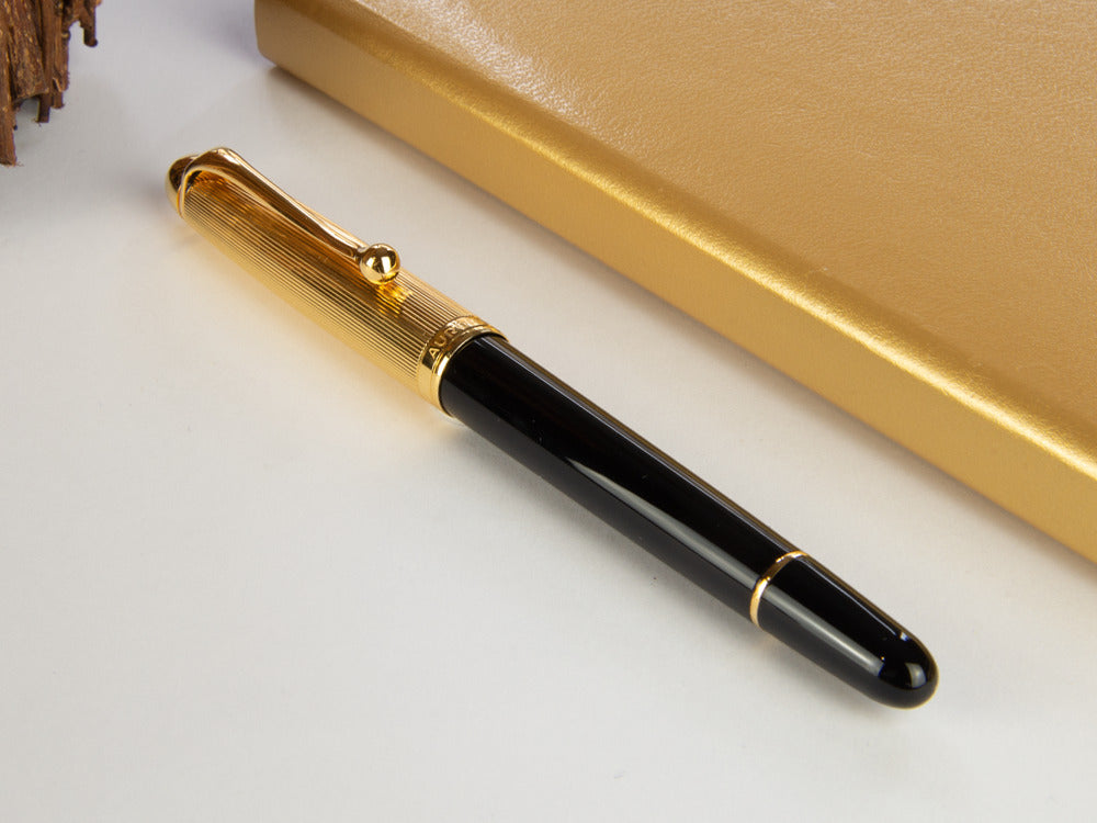 Aurora 88 Small Fountain Pen, Resin, Gold plated, 811