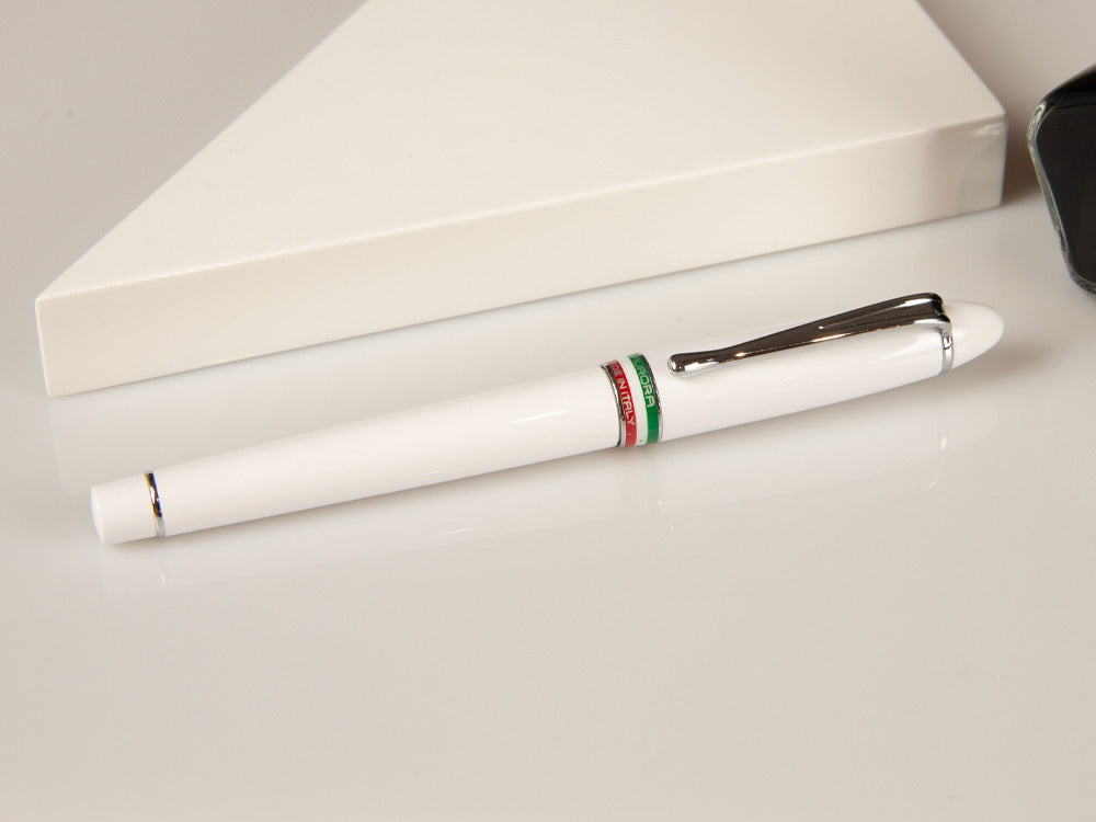 Aurora Ipsilon Italia Fountain Pen, Resin, White, Chrome trim, B17-W