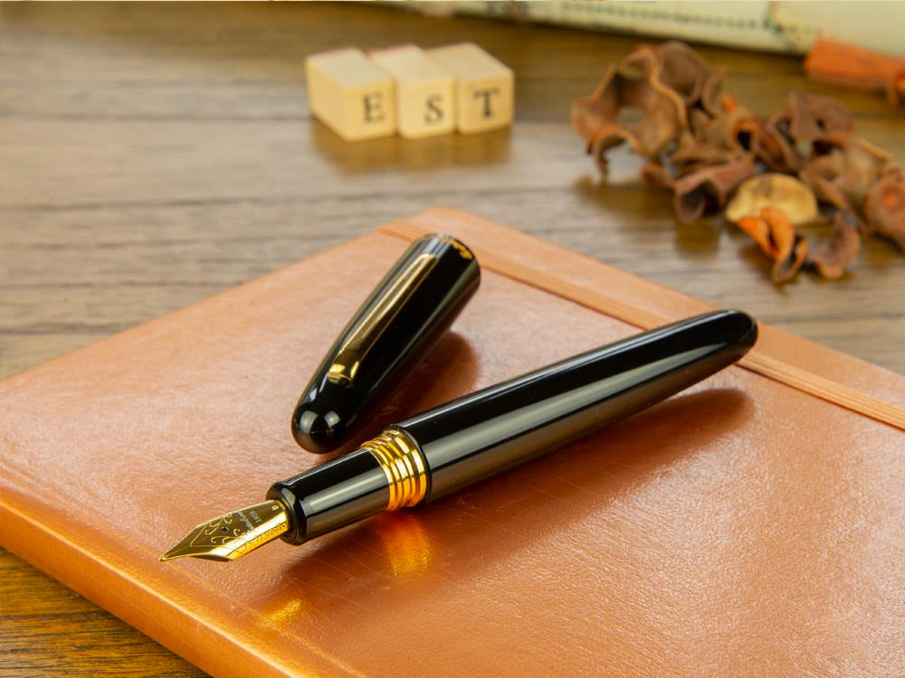 Esterbrook Estie Oversize Fountain Pen, Resin, Black, E176