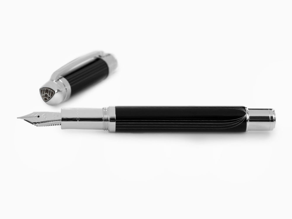 Maybach The Peak I Lustrous Midnight Fountain Pen, Platinum trim, Black