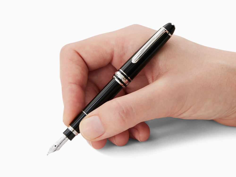 Montblanc Meisterstück Platinum Mozart Small Fountain Pen, 132471