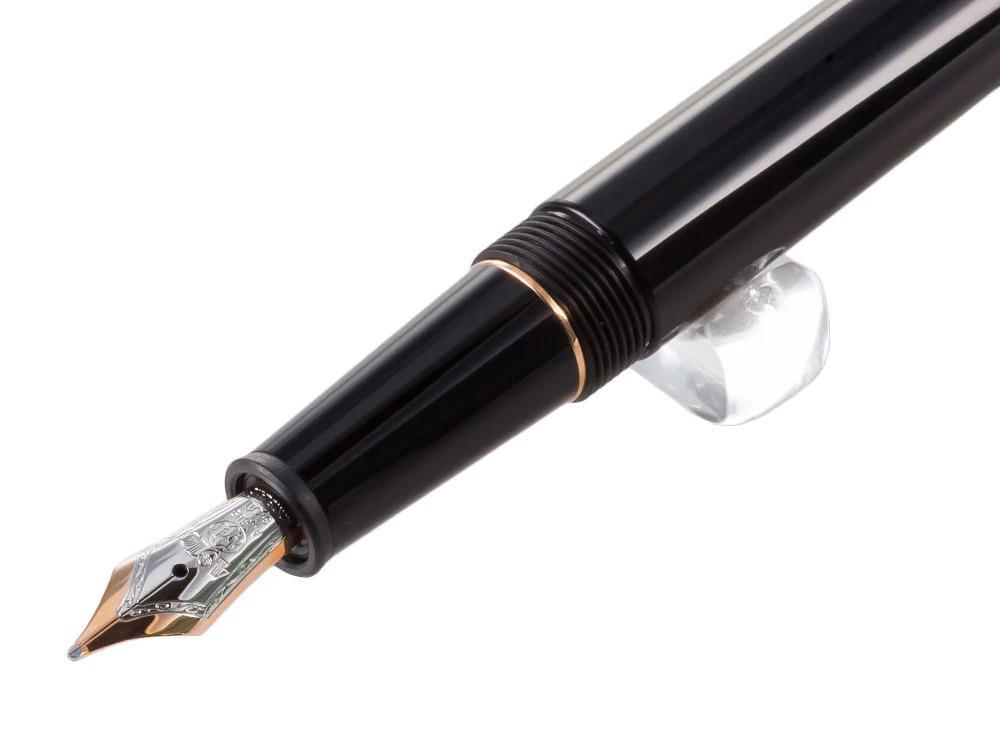 Montblanc Meisterstück Classique Fountain Pen, Rose gold, 132485