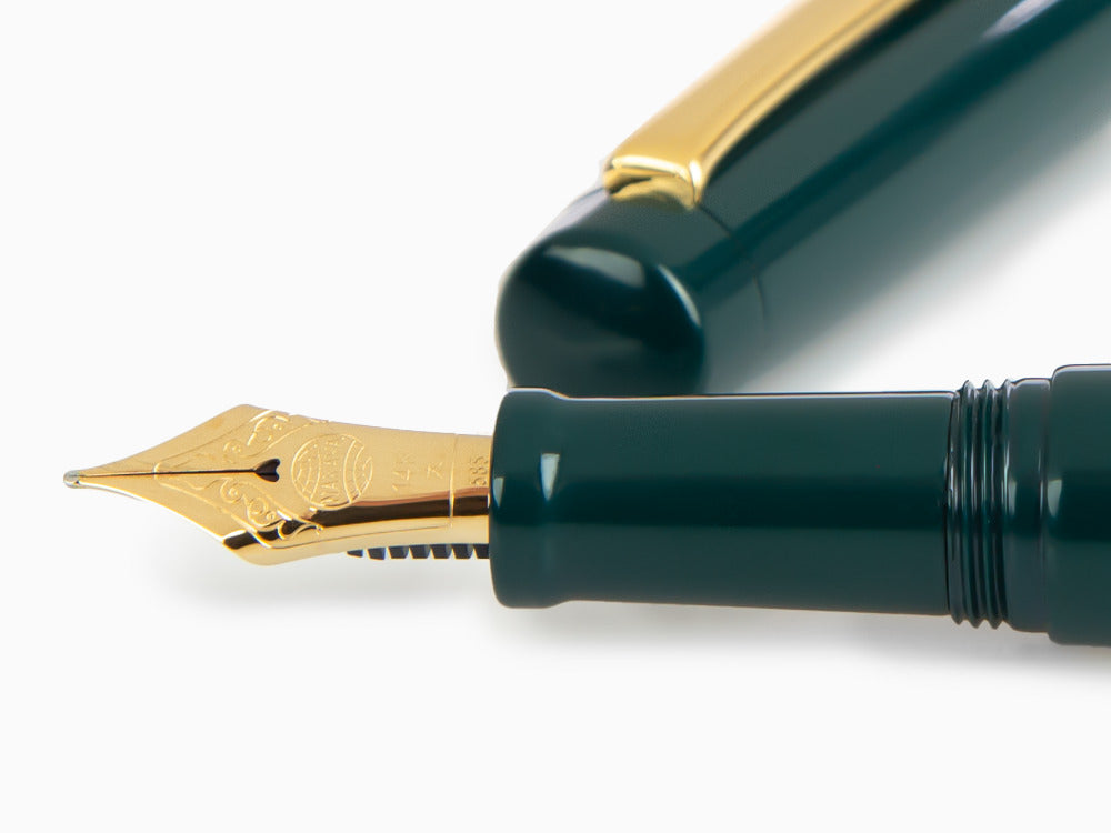 Nakaya Neo-Standard Fountain Pen, Midori, Ebonite and Urushi, 14k Gold