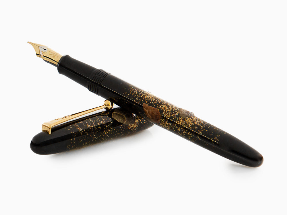 Namiki Yukari Rock Garden Fountain Pen, Maki-e, Gold trim, FN-10M-SE