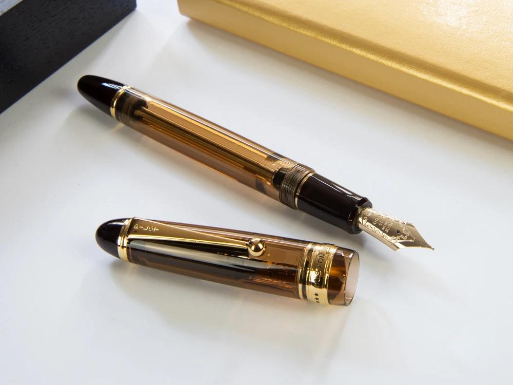 Pilot Custom 823 Amber Fountain Pen, Resin, Gold trim, 60556