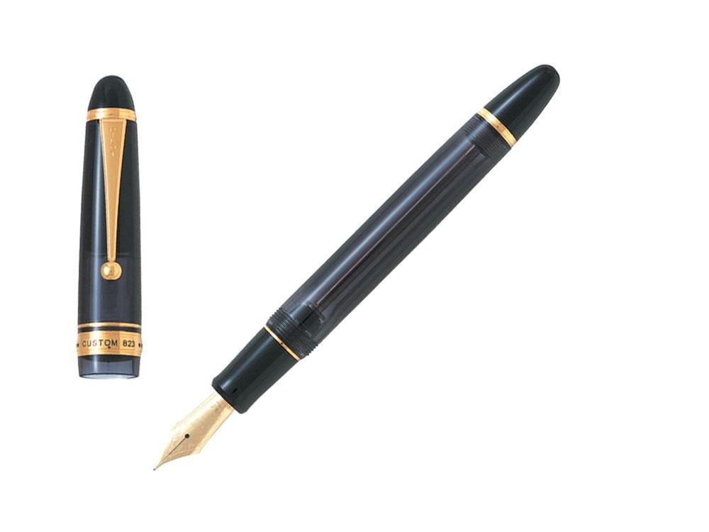 Pilot Custom 823 Fountain Pen, Acrylic Resin, Gold trim, Black, NC823N