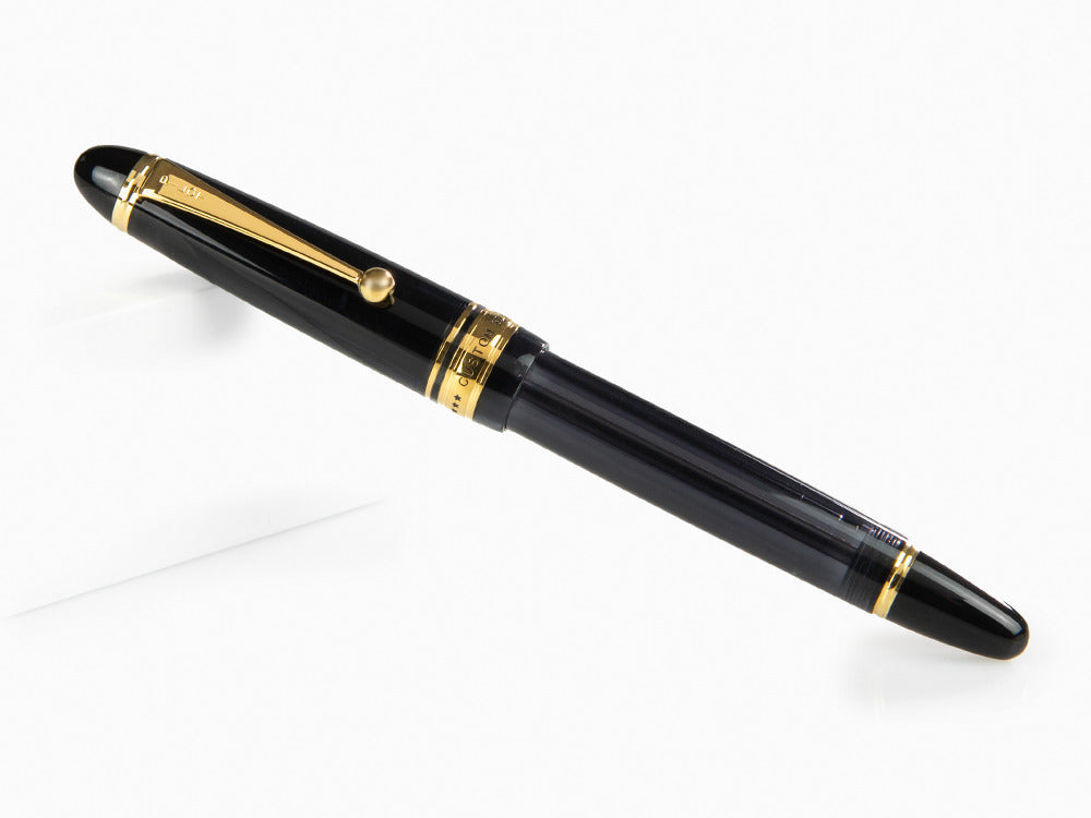 Pilot Custom 823 Fountain Pen, Acrylic Resin, Gold trim, Black, NC823N