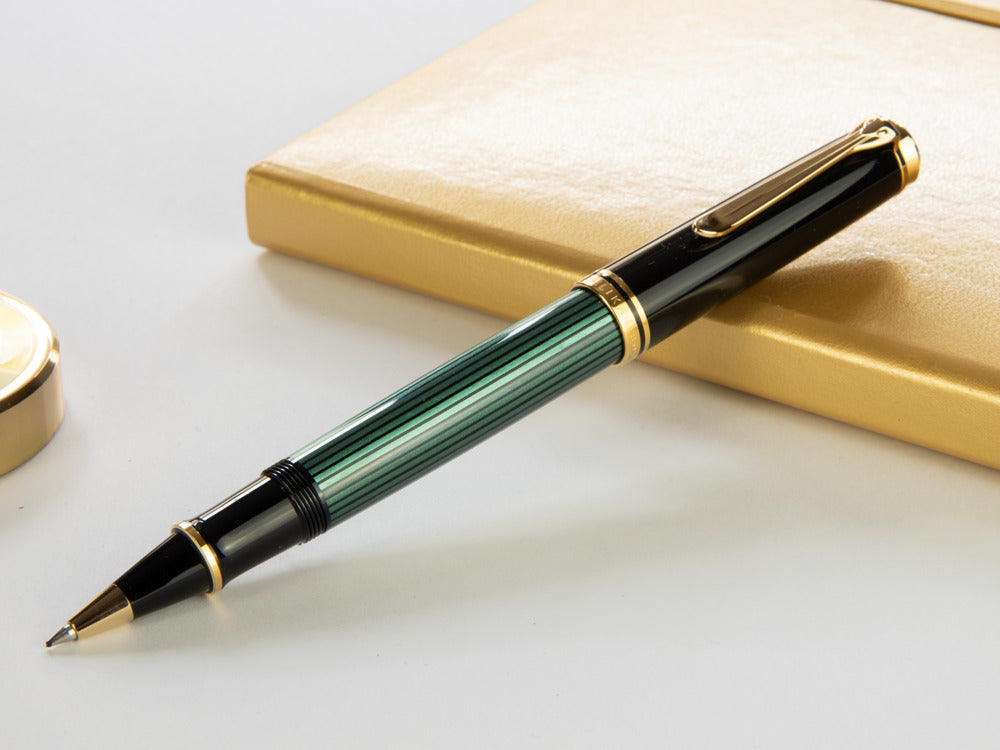 Pelikan R800 Rollerball pen, Green resin, Gold trim, 987990