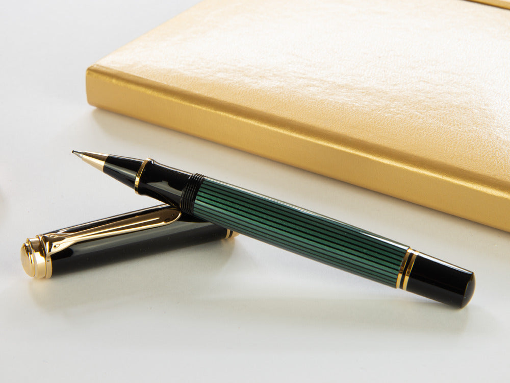 Pelikan R800 Rollerball pen, Green resin, Gold trim, 987990