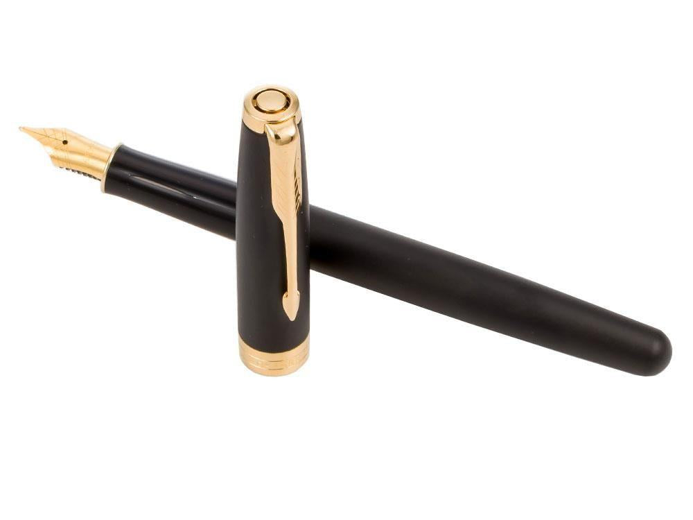 Parker Sonnet Fountain Pen, Lacquer, Gold Trim, Black, 1931517