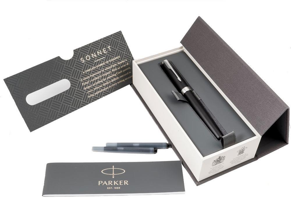 Parker Sonnet Fountain Pen, Lacquer, Palladium Trim, Black, 1931522