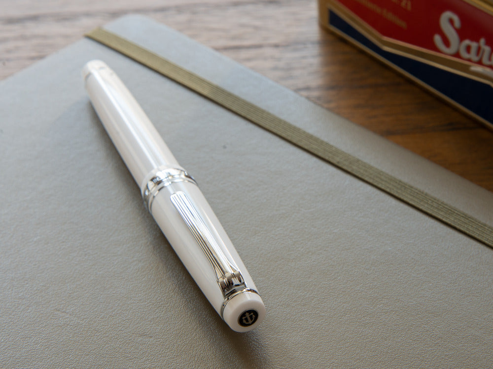 Sailor Professional Gear Slim Silver Fountain Pen, White, Rhodium