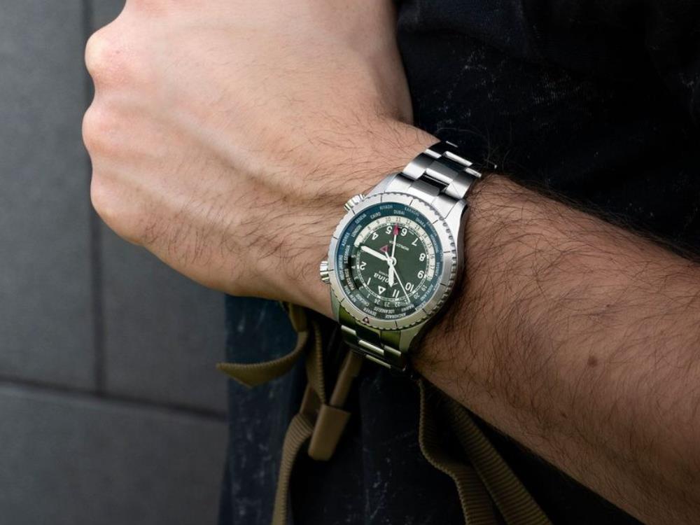 Swiss military hanowa worldtimer hotsell